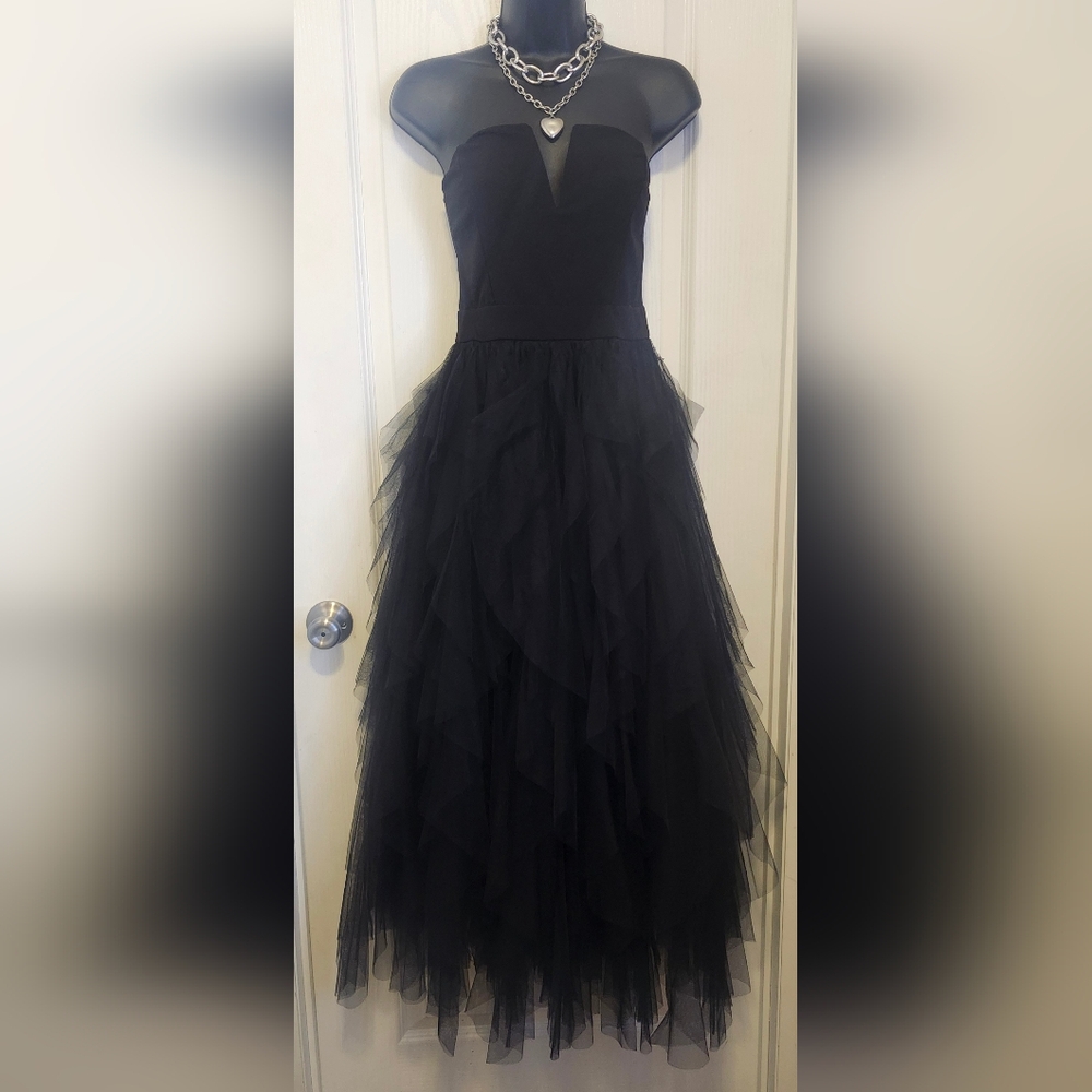 AKIRA Strapless Black Tulle Ruffled Gown